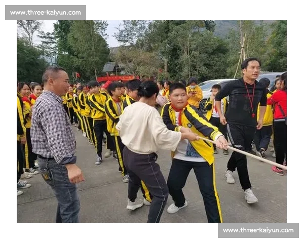 北京市中小学生篮球联赛落幕，志成小学女队、少年宫双冠登顶